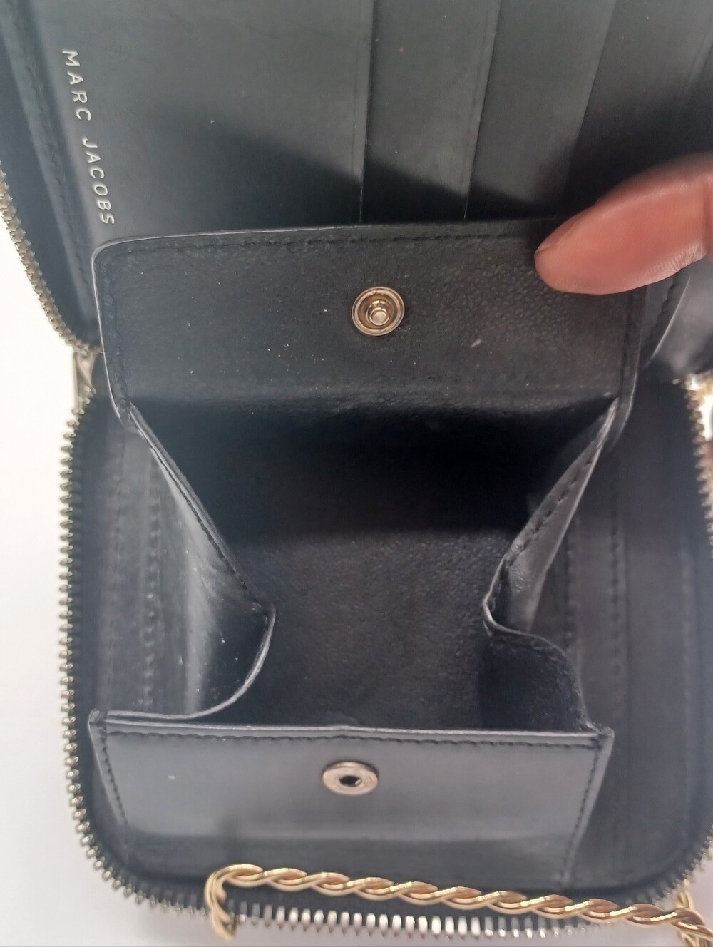 Marc Jacobs Leather Wallet - Picture 11 of 12